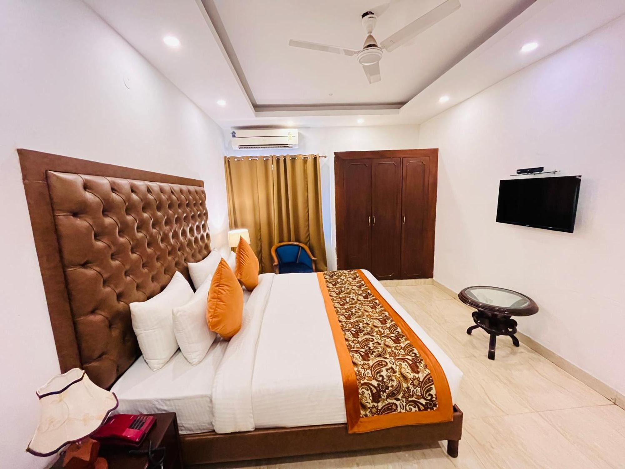 Grove Residency Hauz Khas New Delhi Couple Friendly Hotell Eksteriør bilde